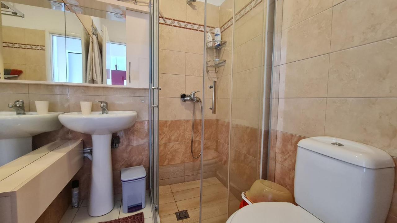 Premium Sea View Apartment Sarandë Buitenkant foto